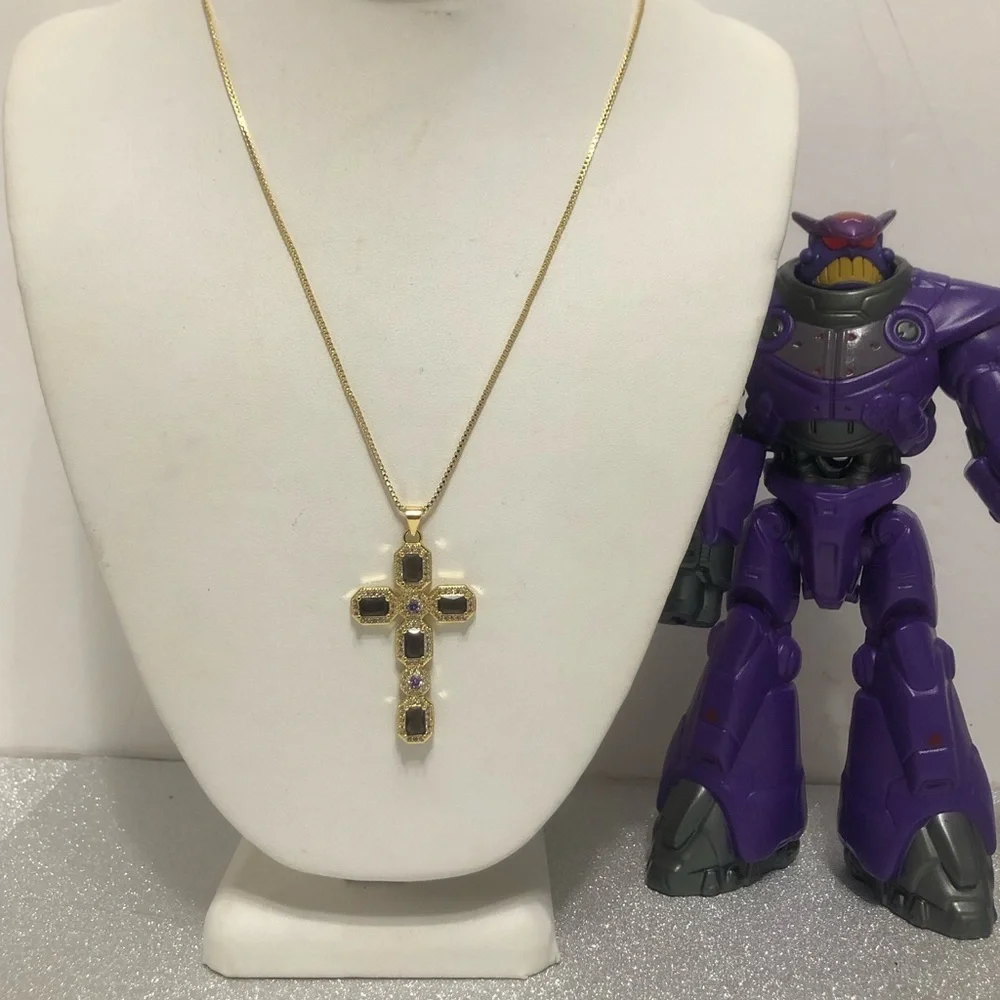 CROSS AMETHYST STAINLESS STEEL NECKLACE